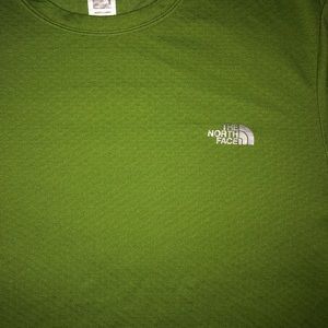 The North Face Men’s Vapor Wick Long Sleeve